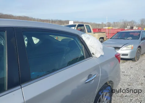 2019 Nissan Sentra Sv z USA, uszkodzony, nr VIN 3N1AB7APXKL610970